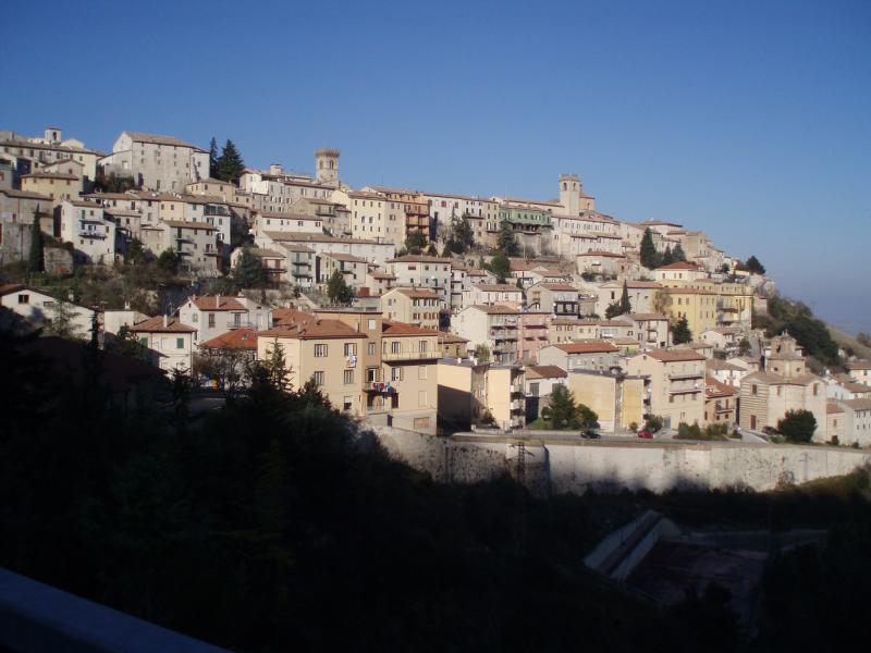 Vista di Arcevia, Ancona (60011)