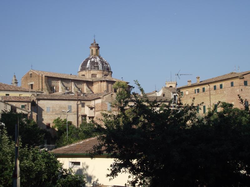 Vista di Monte San Vito, Ancona (60037)