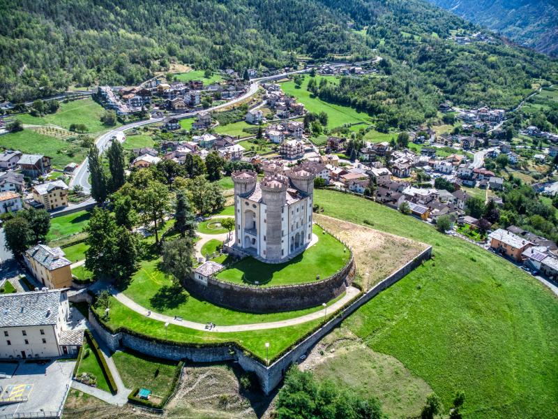 Vista di Aymavilles, Aosta (11010)