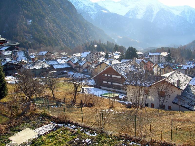 Vista di Brusson, Aosta (11022)