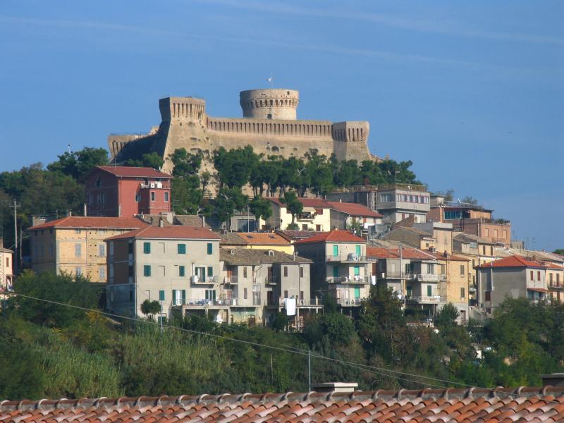 Vista di Acquaviva Picena, Ascoli Piceno (63075)