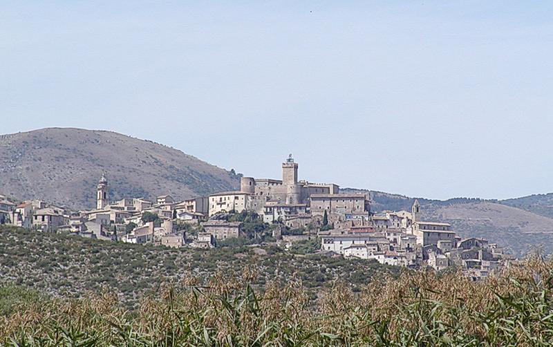 Vista di Capestrano, L'Aquila (67022)