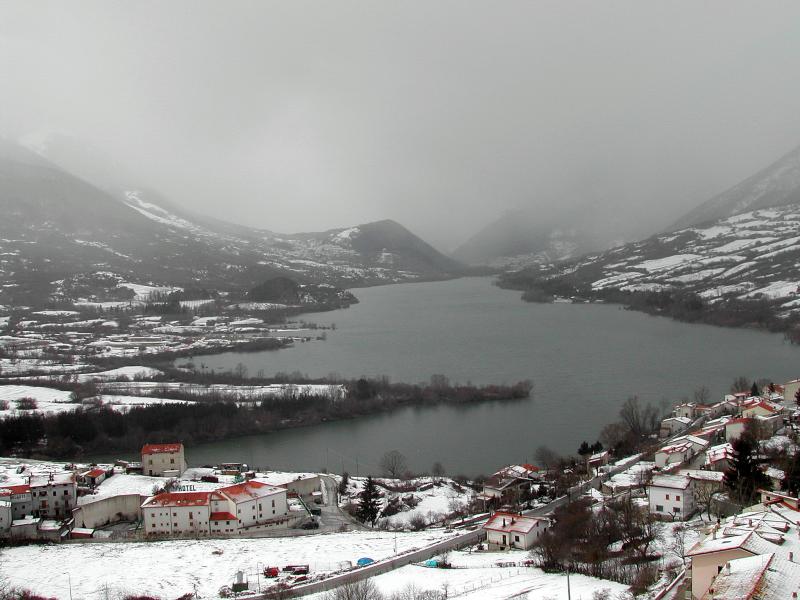 Vista di Villetta Barrea, L'Aquila (67030)