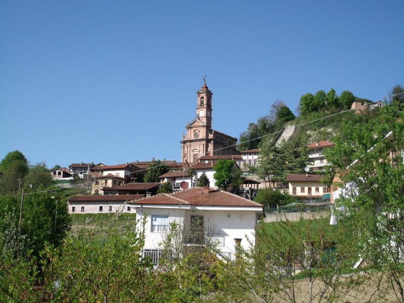 Vista di Aramengo, Asti (14020)