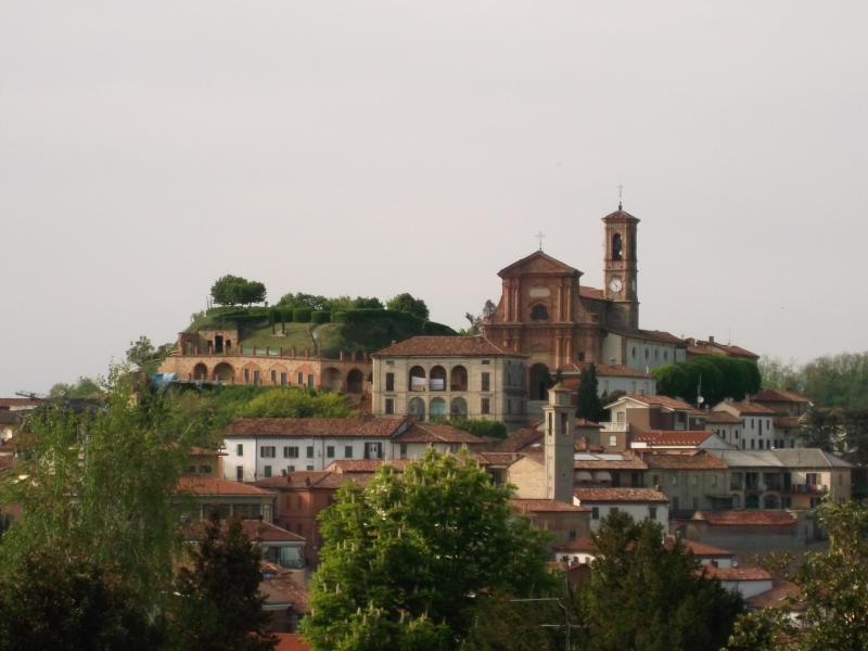 Vista di Calliano Monferrato, Asti (14031)