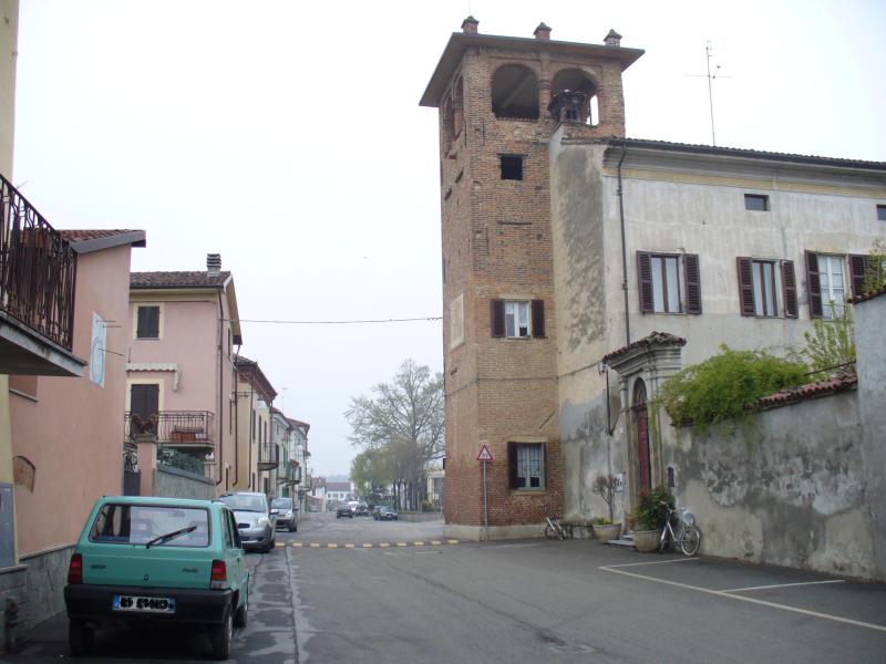 Vista di Cerro Tanaro, Asti (14030)
