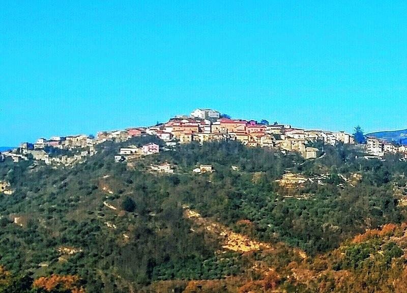 Vista di Montecalvo Irpino, Avellino (83037)