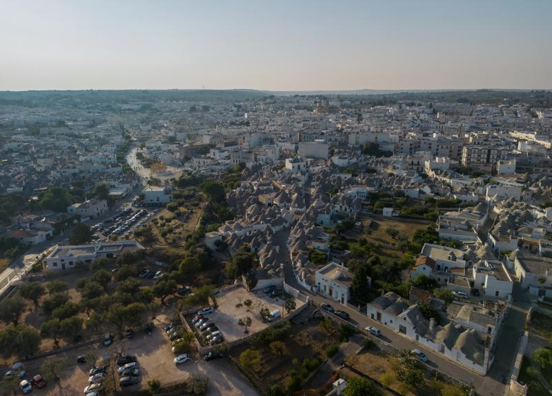 Vista di Alberobello, Bari (70011)