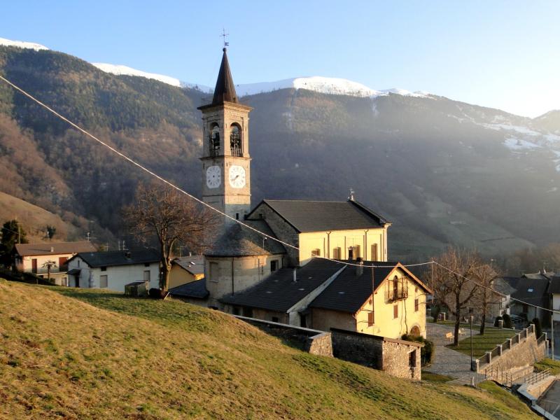 Vista di Brumano, Bergamo (24037)