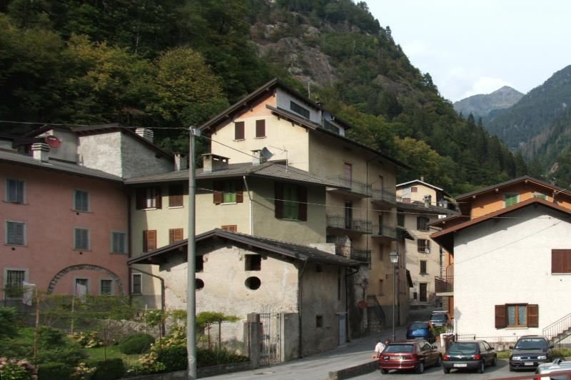 Vista di Isola di Fondra, Bergamo (24010)