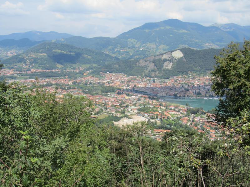 Vista di Sarnico, Bergamo (24067)