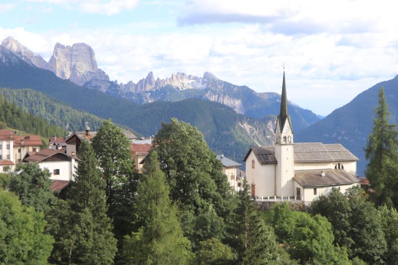 Vista di Zoppè di Cadore, Belluno (32010)