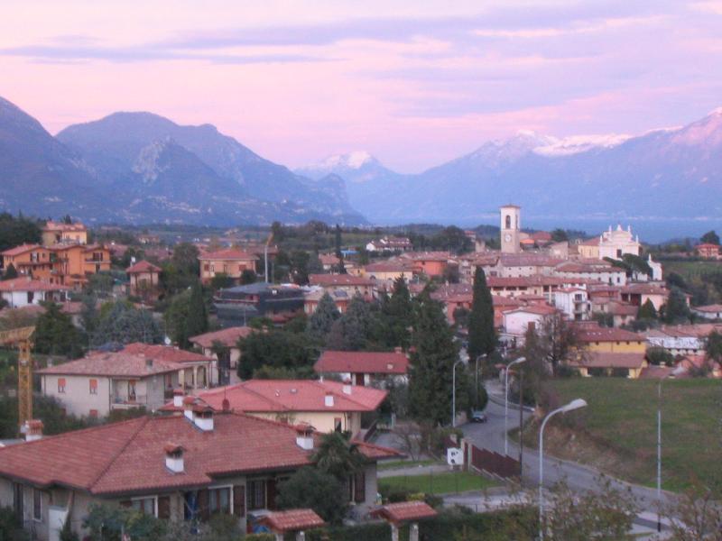 Vista di Polpenazze del Garda, Brescia (25080)