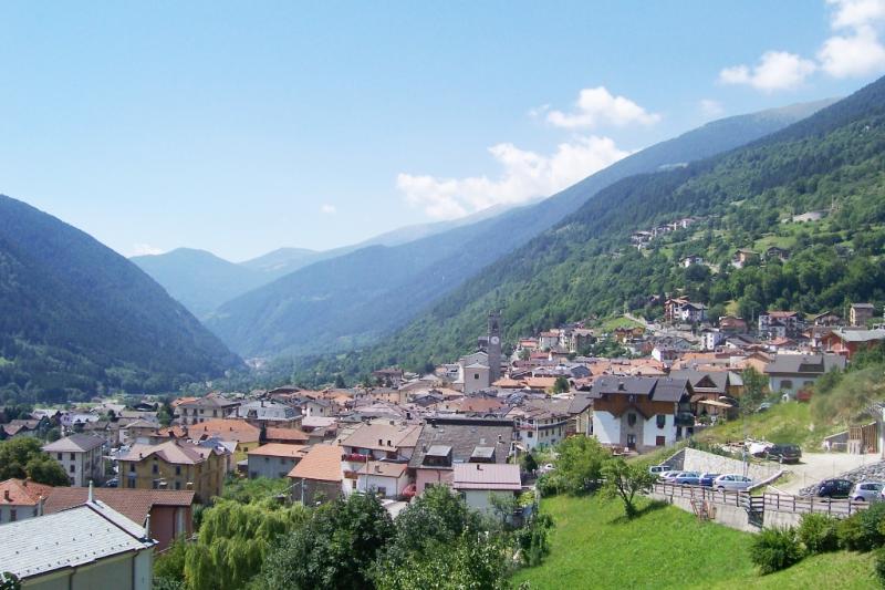 Vista di Vezza d'Oglio, Brescia (25059)