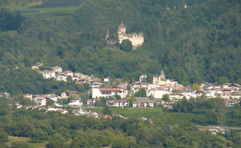 Vista di Montagna sulla strada del vino/Montan an der Weinstraße, Bolzano (39040)