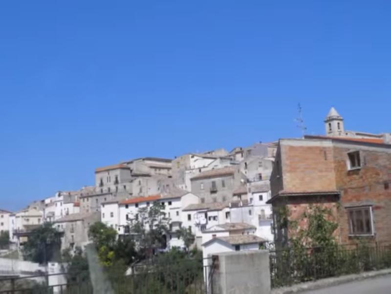 Vista di Montefalcone nel Sannio, Campobasso (86033)