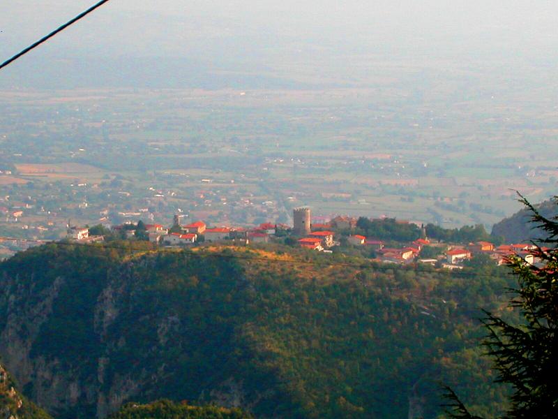 Vista di Castello del Matese, Caserta (81016)