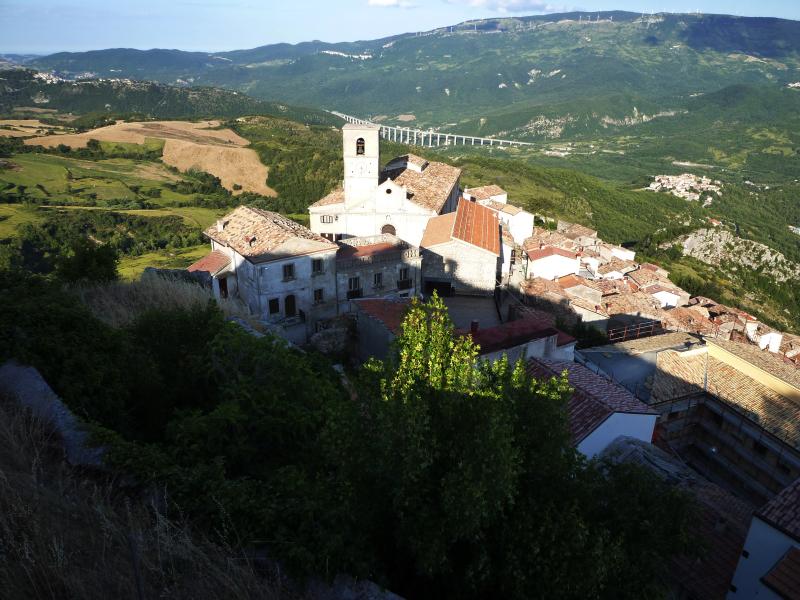 Vista di Civitaluparella, Chieti (66040)