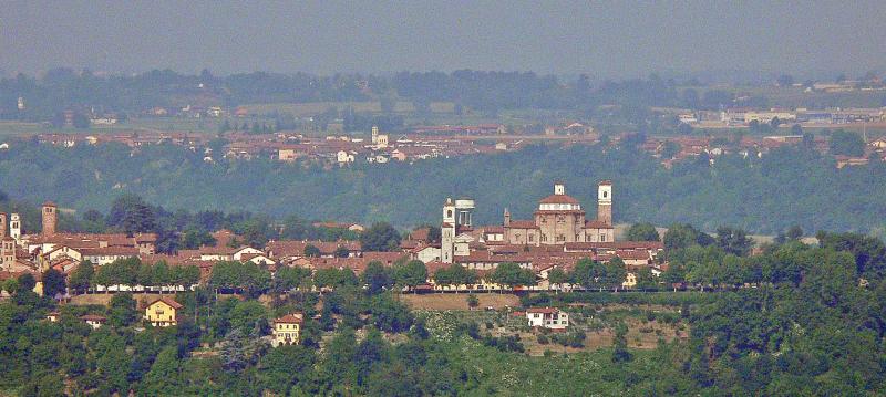 Vista di Cherasco, Cuneo (12062)