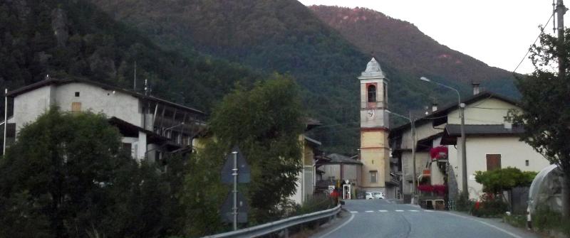 Vista di Frassino, Cuneo (12020)