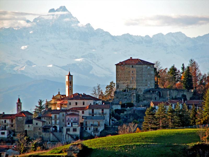 Vista di Marsaglia, Cuneo (12060)