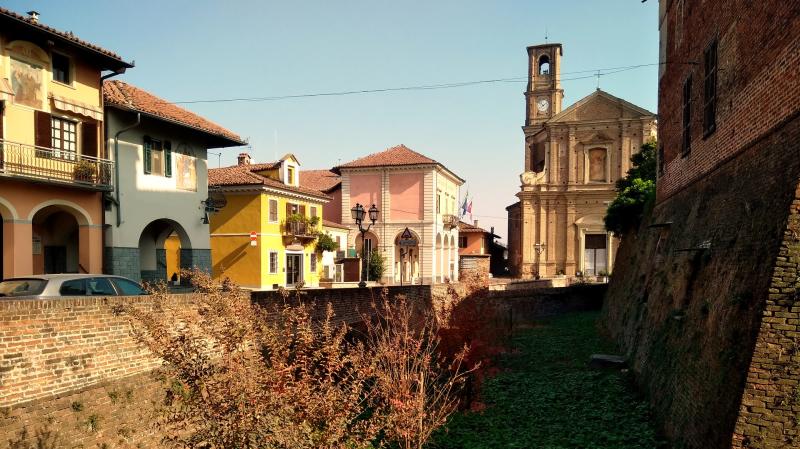 Vista di Moretta, Cuneo (12033)