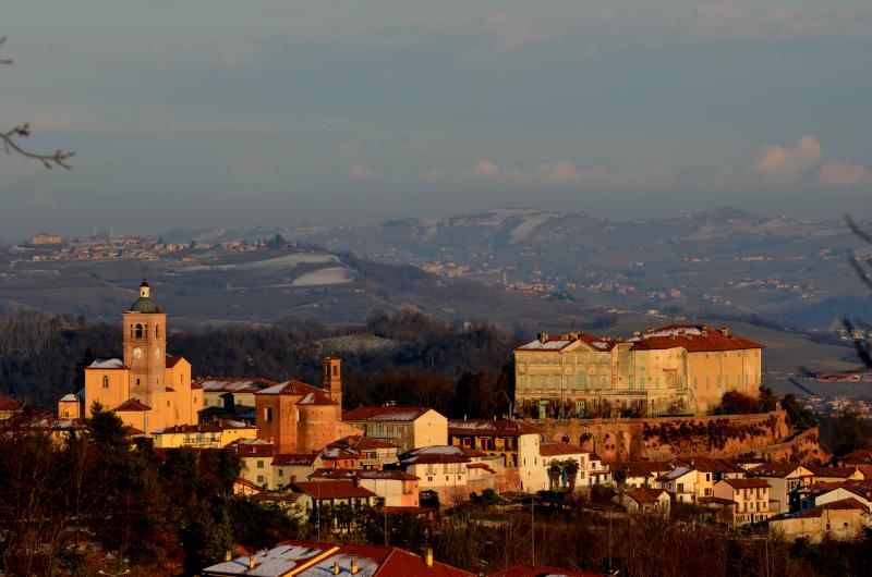 Vista di Sommariva Perno, Cuneo (12040)