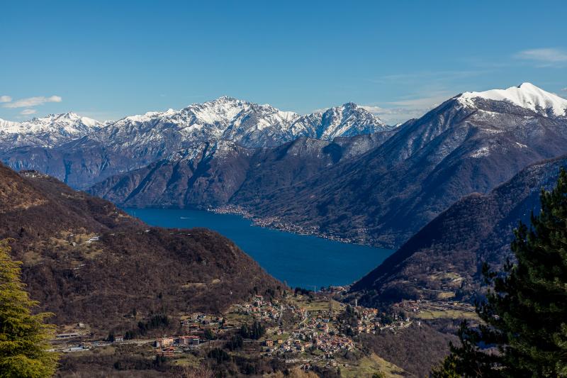Vista di Dizzasco, Como (22020)