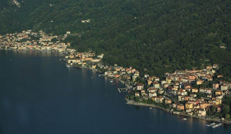 Vista di Lezzeno, Como (22025)