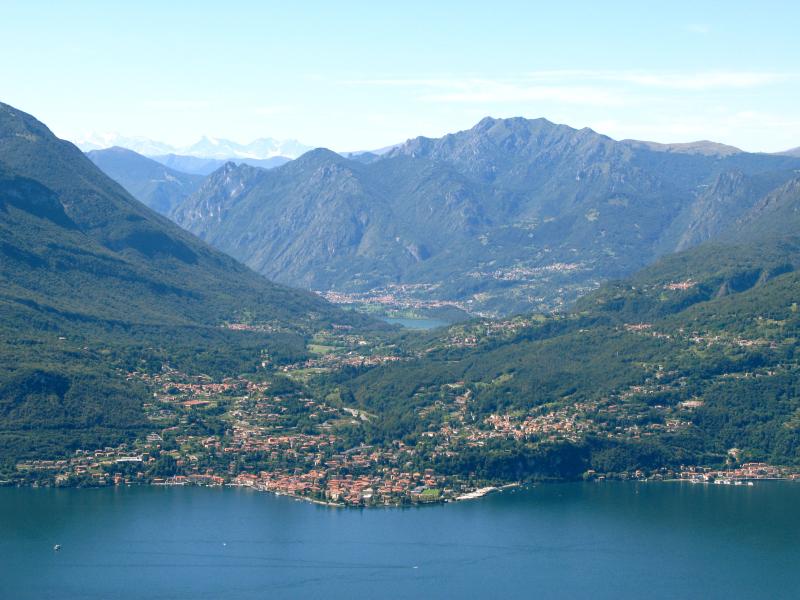 Vista di Menaggio, Como (22017)