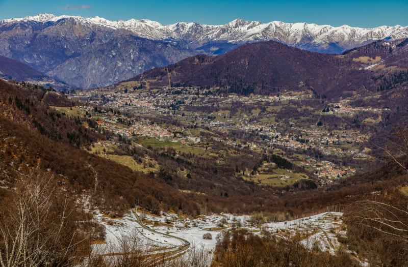 Vista di Centro Valle Intelvi, Como (22023)