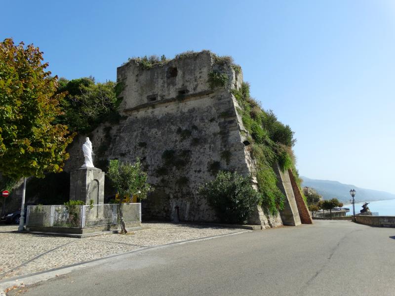 Vista di San Lucido, Cosenza (87038)