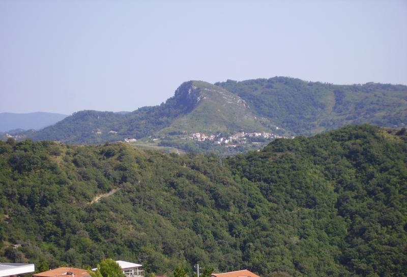 Vista di San Pietro in Amantea, Cosenza (87030)