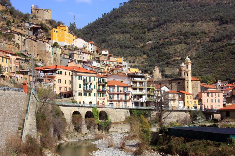 Vista di Badalucco, Imperia (18010)