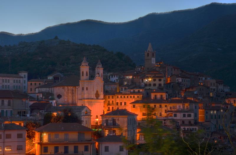 Vista di Ceriana, Imperia (18034)