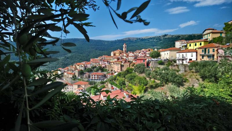 Vista di Pietrabruna, Imperia (18010)