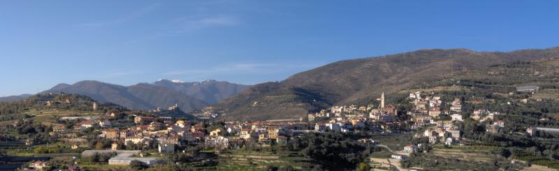 Vista di Pompeiana, Imperia (18015)