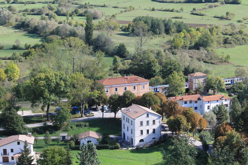 Vista di Roccasicura, Isernia (86080)
