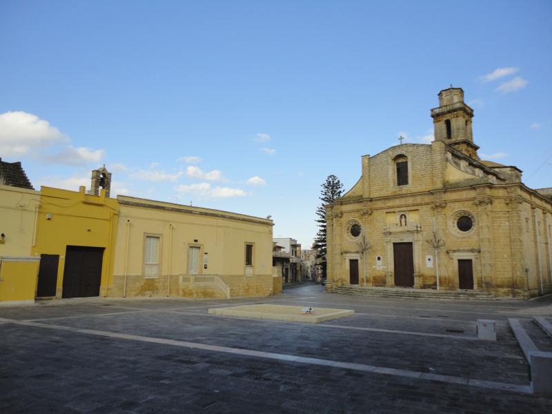 Vista di Squinzano, Lecce (73018)