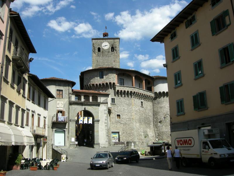 Vista di Castelnuovo di Garfagnana, Lucca (55032)