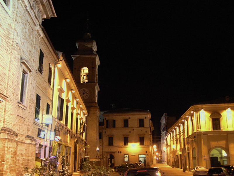 Vista di Pollenza, Macerata (62010)