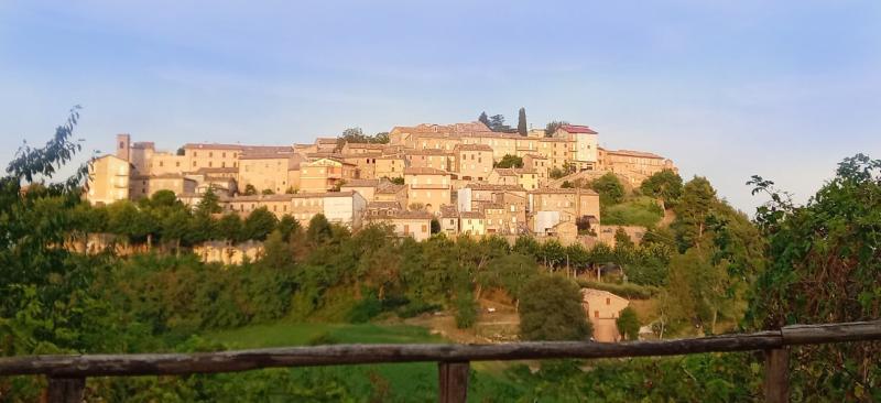 Vista di Sant'Angelo in Pontano, Macerata (62020)