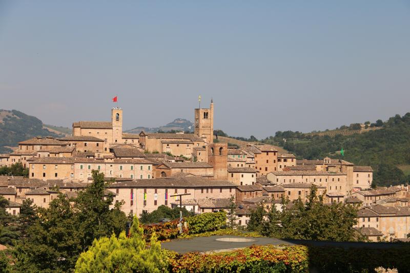 Vista di Sarnano, Macerata (62028)