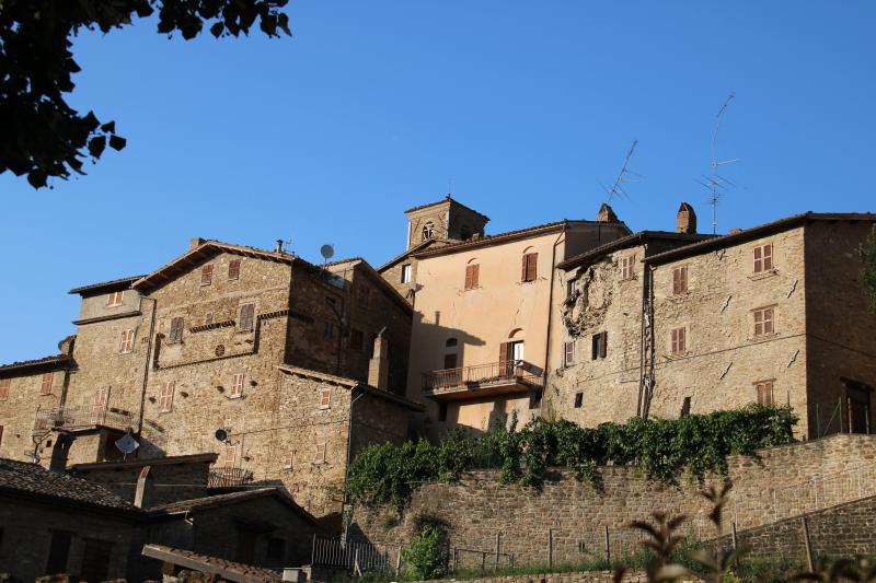 Vista di Valfornace, Macerata (62031)
