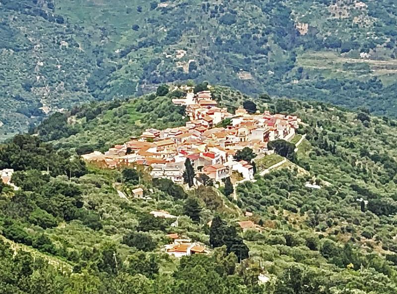 Vista di Mirto, Messina (98070)