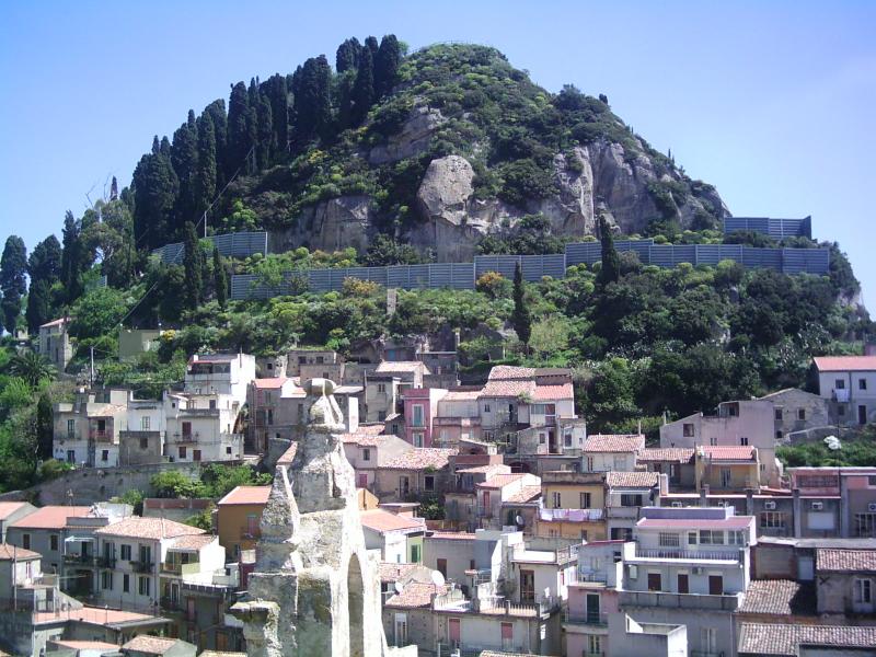 Vista di Monforte San Giorgio, Messina (98041)