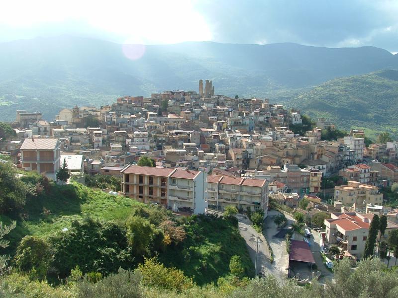 Vista di Pettineo, Messina (98070)