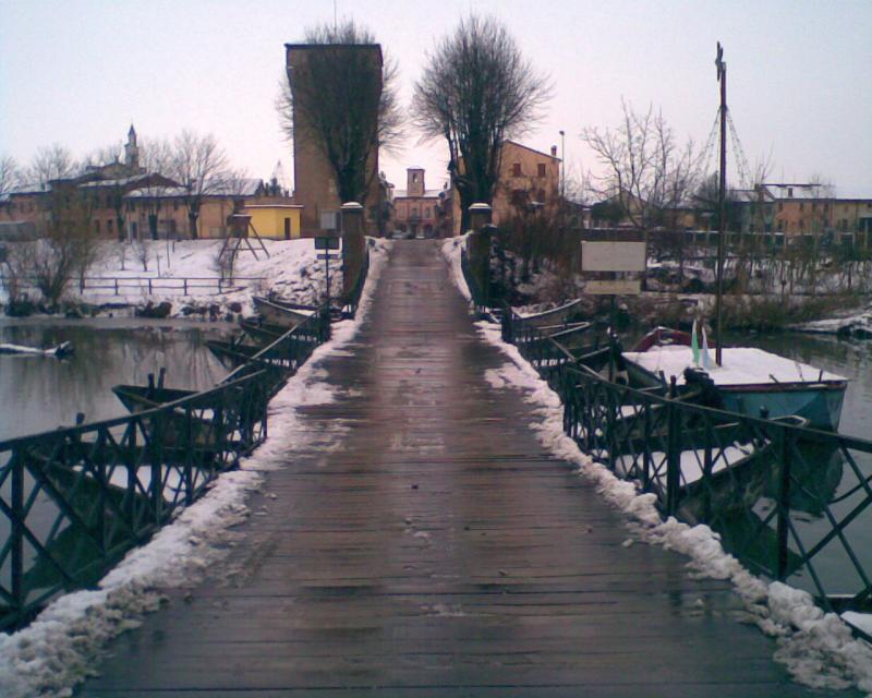 Vista di Commessaggio, Mantova (46010)