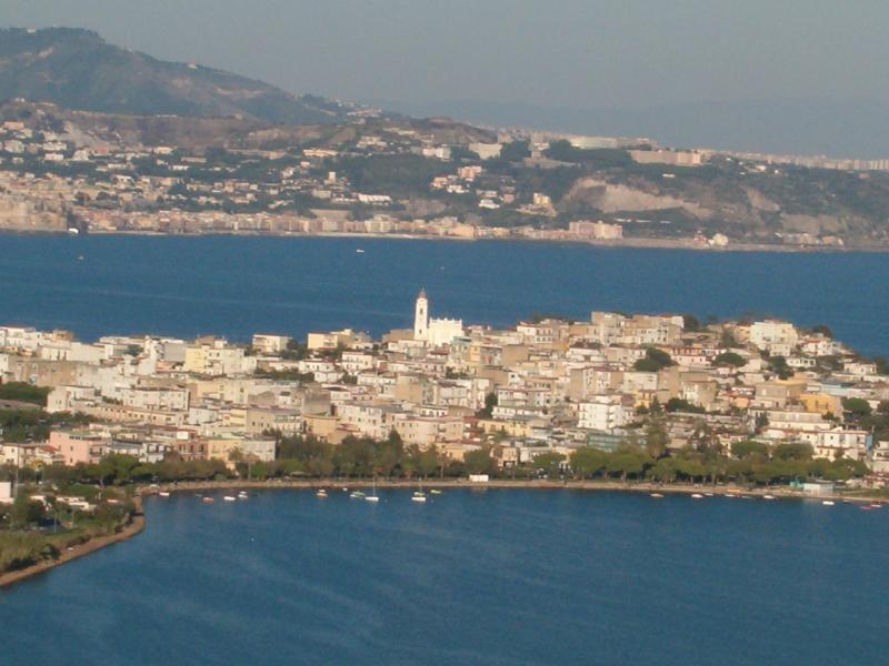 Vista di Bacoli, Napoli (80070)