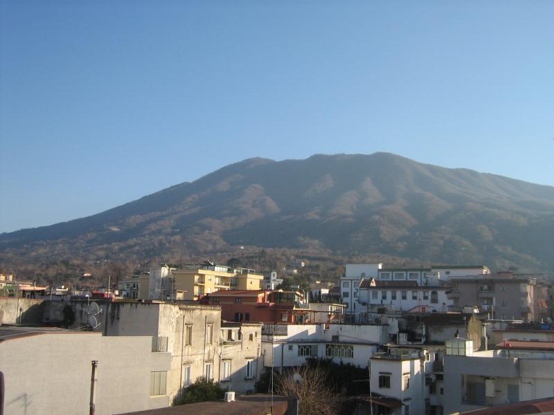 Vista di Sant'Anastasia, Napoli (80048)